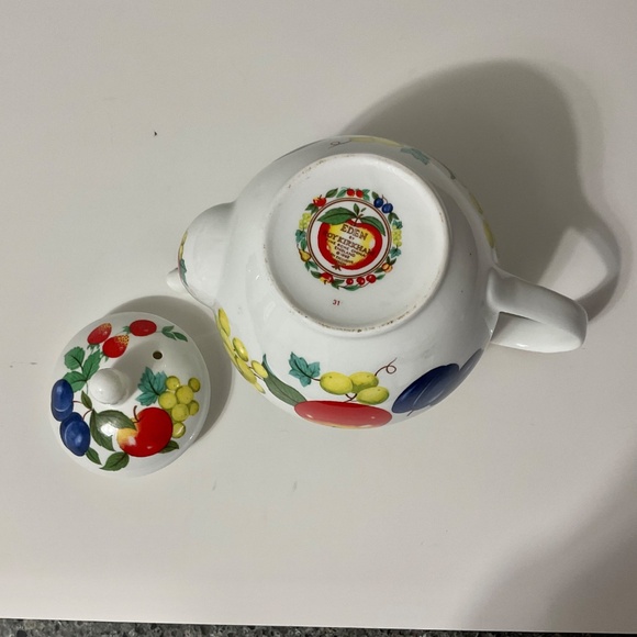 VTG Eden by Roy Kirkham English Fruit Motif Teapot 1992 - Picture 9 of 10